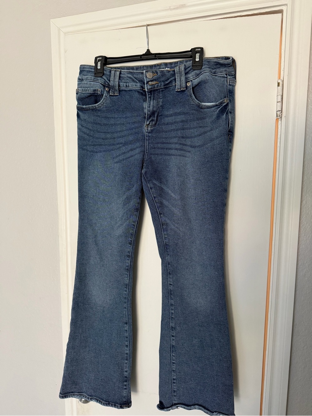 Juniors - Blue Flared Jeans